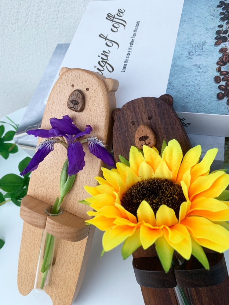 Bearry Cozy Vase