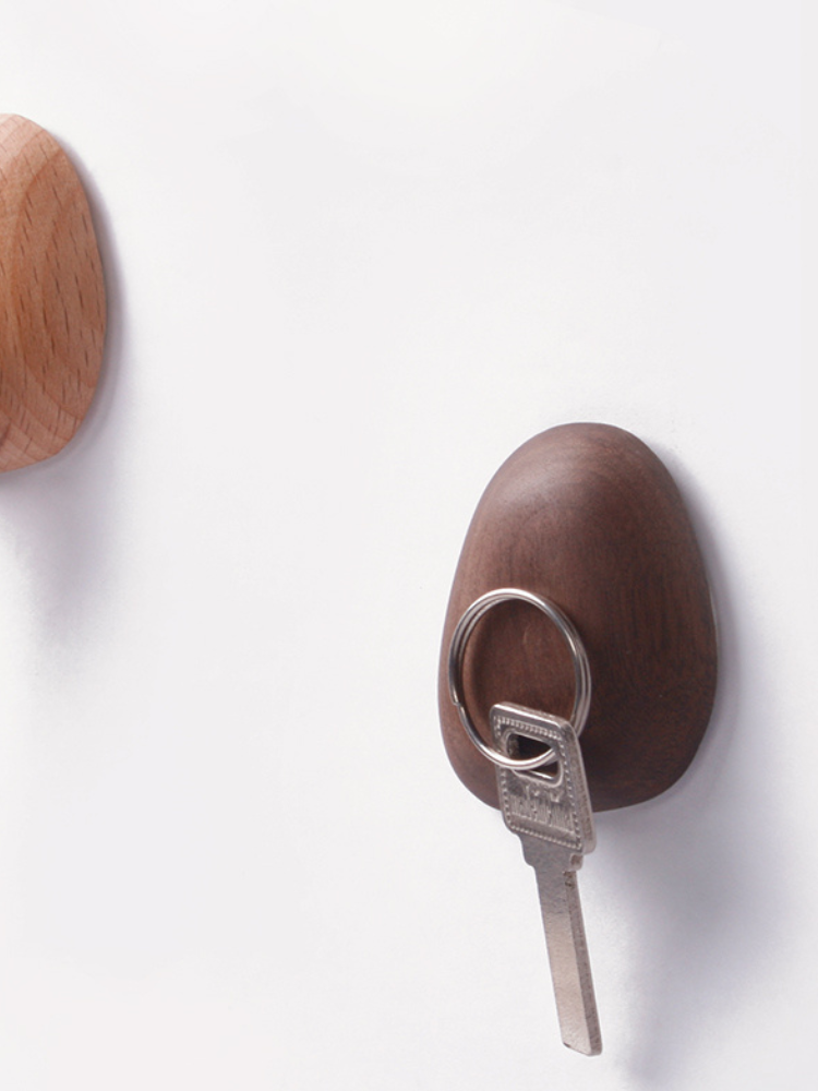 Pebble Magnet