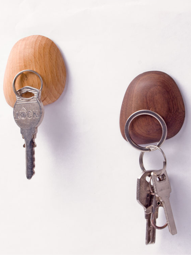Pebble Magnet