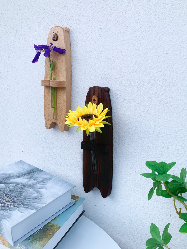 Honey Hug Vase