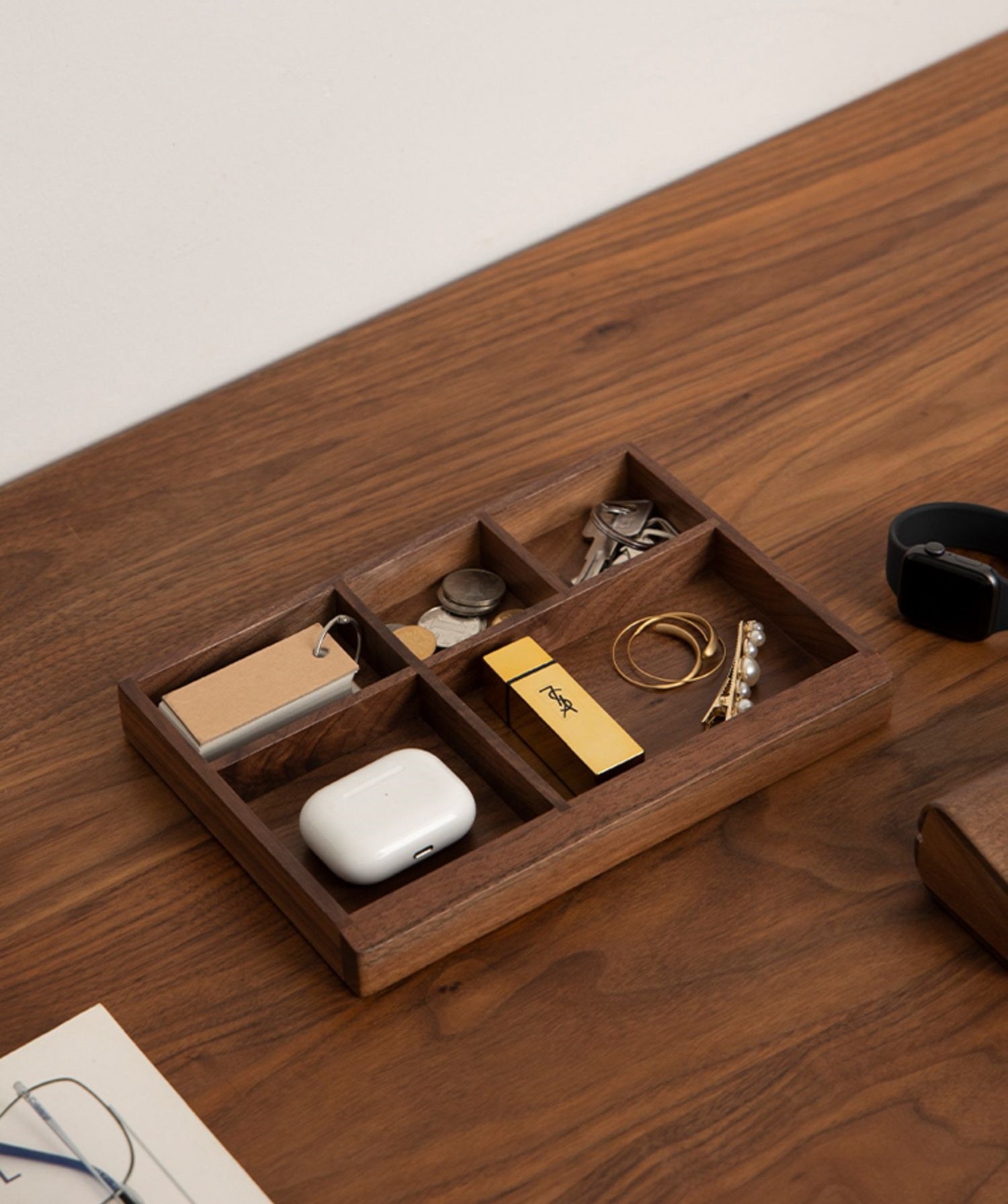 Wood storage plate