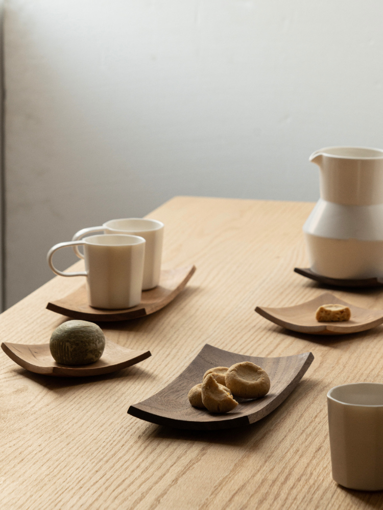 Natura Curve Tray
