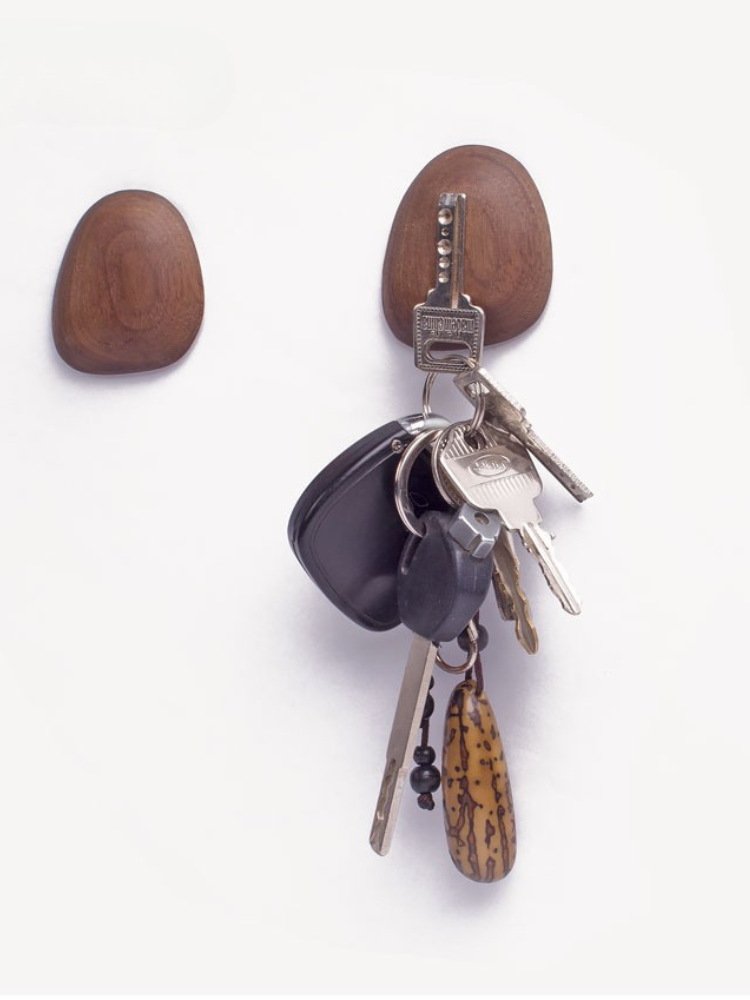 Pebble Magnet