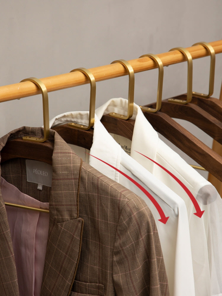 Clothes Hanger