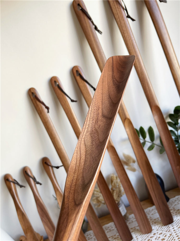 Japanese-style solid wood shoehorn – WOODOTAKU